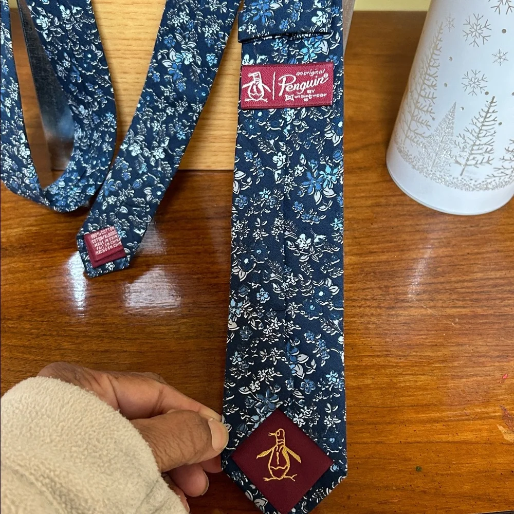 Original Penguin fennel floral